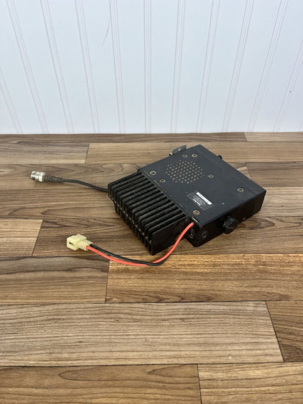 Radio Shack HTX-242-Meter Amateur VHF-FM Mobile Transceiver No Mic - Picture 7 of 9